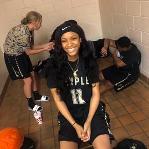 Meet your Posher, Tori